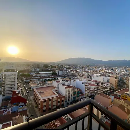 Moderno En Primera Línea De Playa * Fuengirola