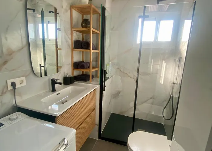 Apartamento Moderno En Primera Línea De Playa *