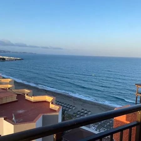 Moderno En Primera Linea De Playa *