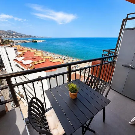 Moderno En Primera Linea De Playa Апартаменты Фуэнхирола