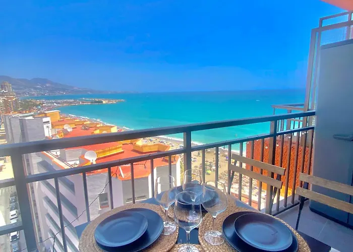 Moderno En Primera Linea De Playa Fuengirola